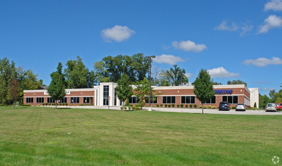 3060 Little Hills Expy, Saint Charles, MO for lease - Primary Photo - Image 1 of 15