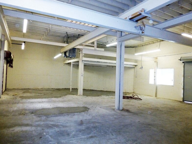 16840 Alisal Ct, San Lorenzo, CA for sale - Building Photo - Image 3 of 9