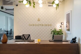 Plus de détails pour 1660 International Dr, McLean, VA - Coworking à louer