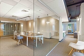 590 Means St NW, Atlanta, GA for lease Interior Photo- Image 2 of 7