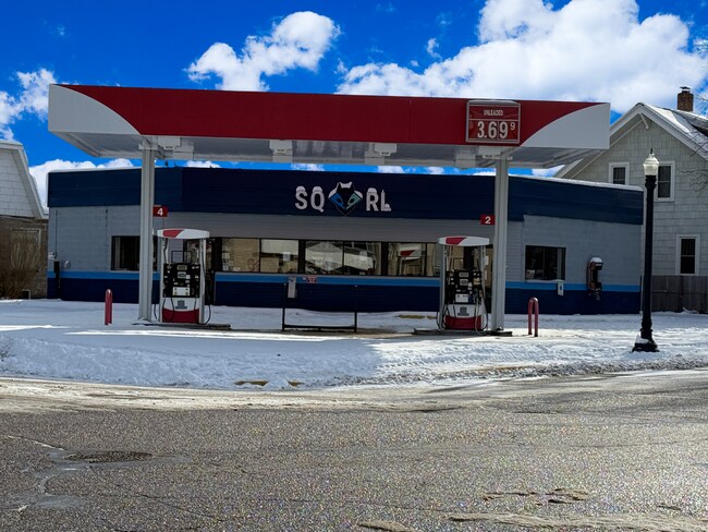 Plus de détails pour 520 Ash St, Baraboo, WI - Commerce de détail à vendre