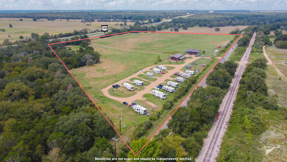 2095 Old Highway 20, Mcdade, TX à vendre - Photo du b timent - Image 3 de 61