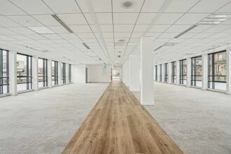 100 Rue De Villiers, Levallois-Perret à louer Photo intérieure- Image 1 de 9