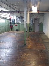 501 E Naomi St, Randleman, NC à vendre Photo intérieure- Image 1 de 10