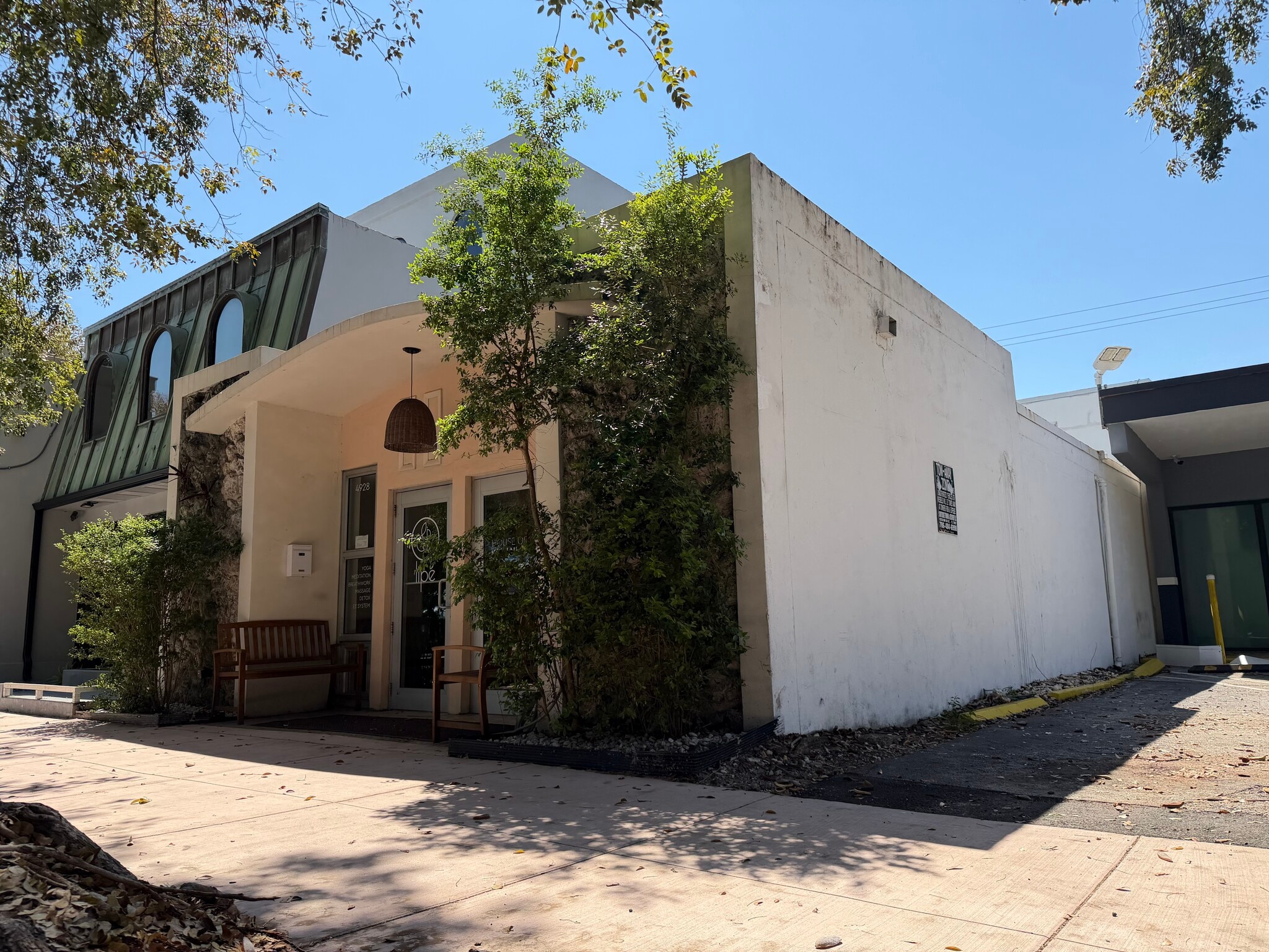 4928 S Le Jeune Rd, Coral Gables, FL for lease Building Photo- Image 1 of 7