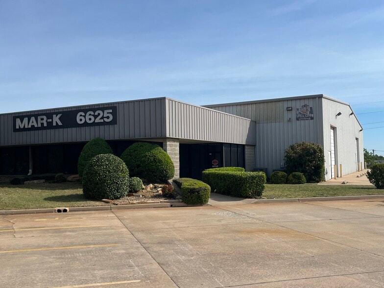 6625 W Wilshire Blvd, Oklahoma City, OK à vendre - Photo du bâtiment - Image 2 de 12