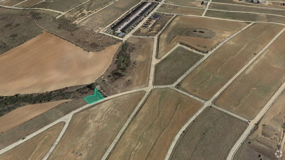 Terrain dans El Casar, Guadalajara à vendre - Photo du bâtiment - Image 2 de 2