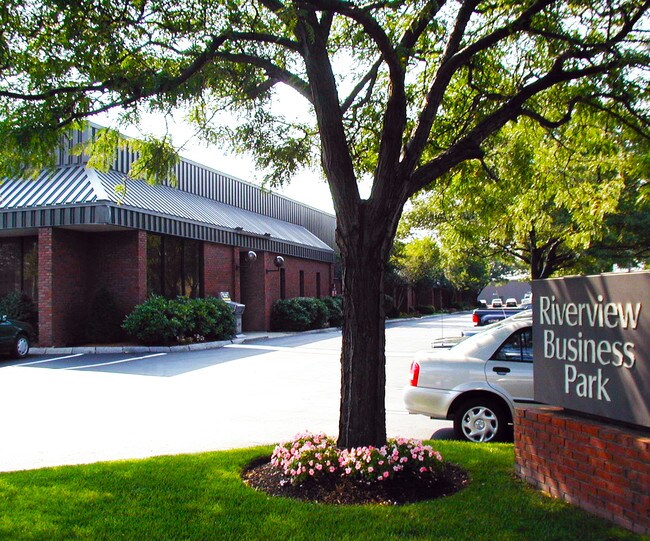 More details for 300 Commercial St, Malden, MA - Flex for Lease