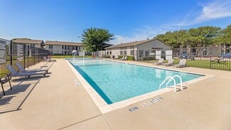More details for 1002 S Edmonds Ln, Lewisville, TX - Multifamily for Sale