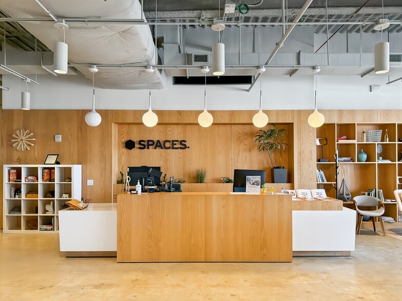 5000 centregreen Way, Cary, NC for lease - Interior Photo - Image 2 of 17