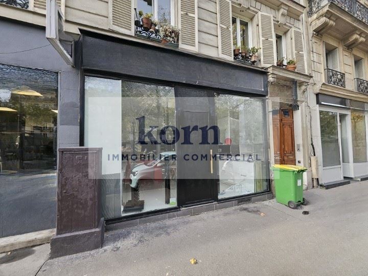 Retail in Paris for lease Building Photo- Image 1 of 5
