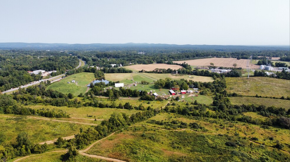 8274 Maple Tree Ln, Warrenton, VA for sale - Aerial - Image 1 of 1