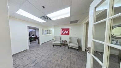2651 E 21st St, Tulsa, OK for lease Interior Photo- Image 1 of 6