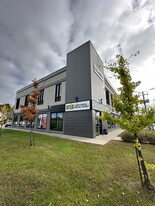 201 Av Cartier, Pointe-claire QC - Convenience Store