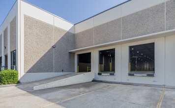 4750-4760 Goer Dr, North Charleston, SC for lease Interior Photo- Image 2 of 17