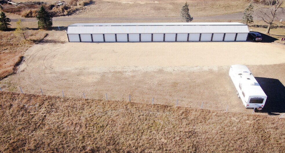 S Limits Rd, Endeavor, WI à vendre - Photo du bâtiment - Image 1 de 1