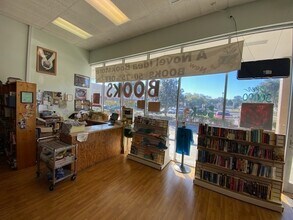 2019-2023 E Silver Springs Blvd, Ocala, FL for lease Interior Photo- Image 1 of 2