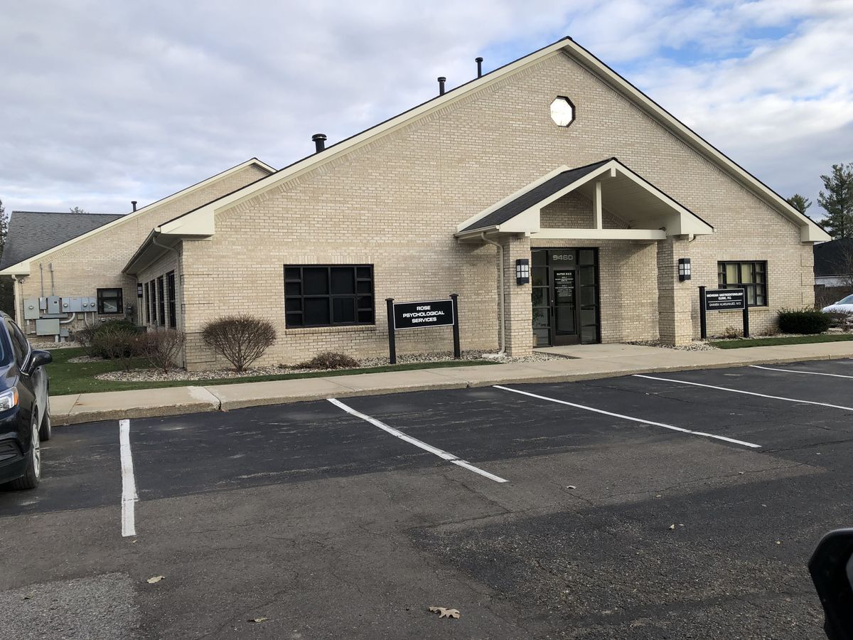 9460 S Saginaw Rd, Grand Blanc, MI for sale Building Photo- Image 1 of 15