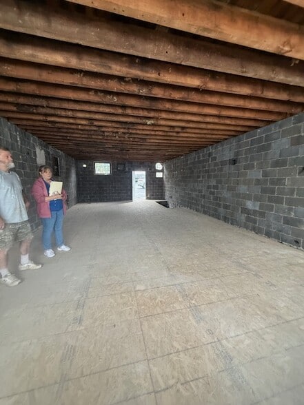 1804 Brownsville Rd, Feasterville Trevose, PA for lease - Building Photo - Image 3 of 4