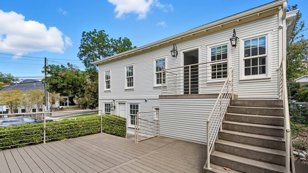 1008 West Ave, Austin, TX for lease - Building Photo - Image 2 of 38