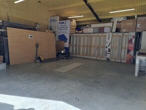 Great Ln, Clophill for lease Interior Photo- Image 1 of 1