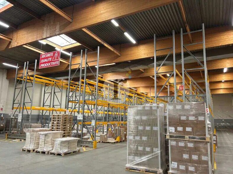 Bureau dans Capinghem à louer - Photo intérieure - Image 1 de 5