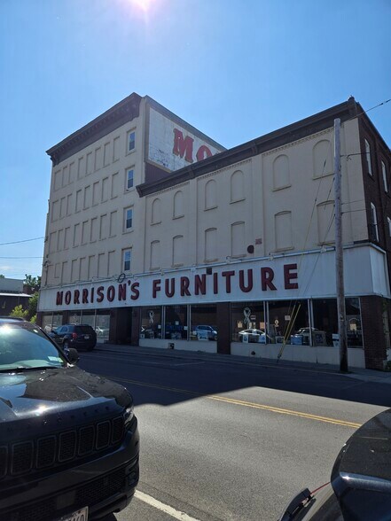230 Factory St, Watertown, NY à vendre - Photo du bâtiment - Image 2 de 36
