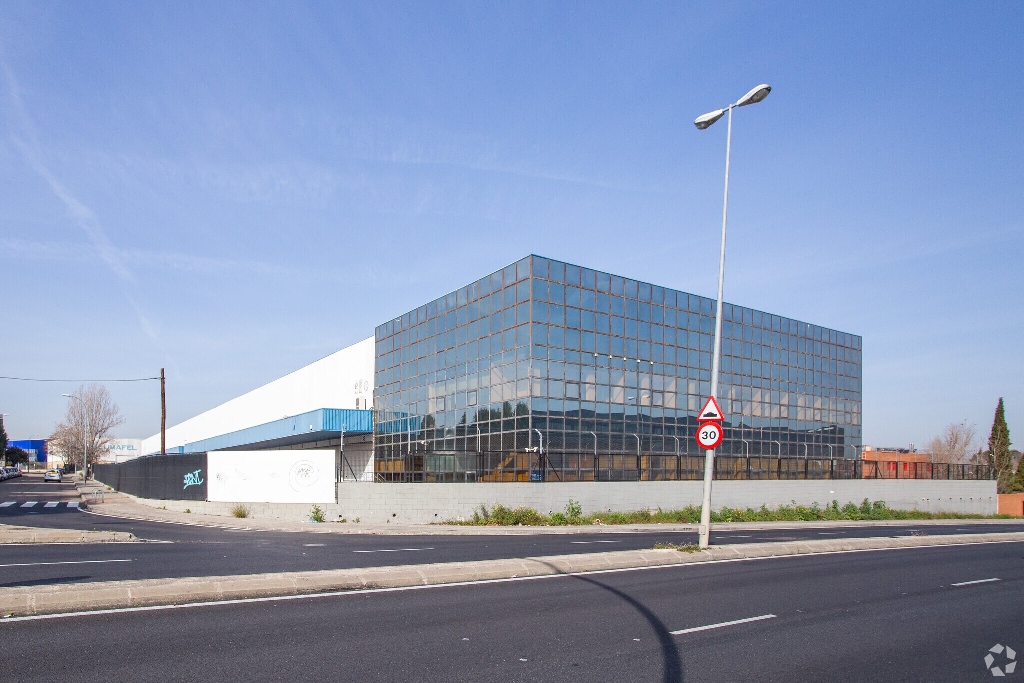 Industriel dans Coslada, Madrid à vendre Photo principale- Image 1 de 4