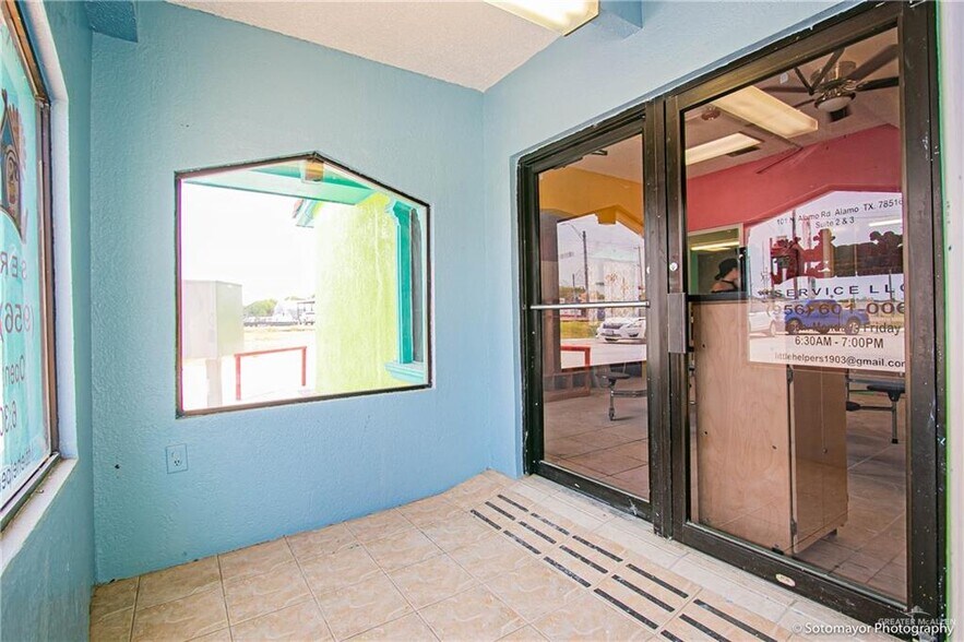 101 N Alamo Rd, Alamo, TX à vendre - Photo du bâtiment - Image 2 de 26