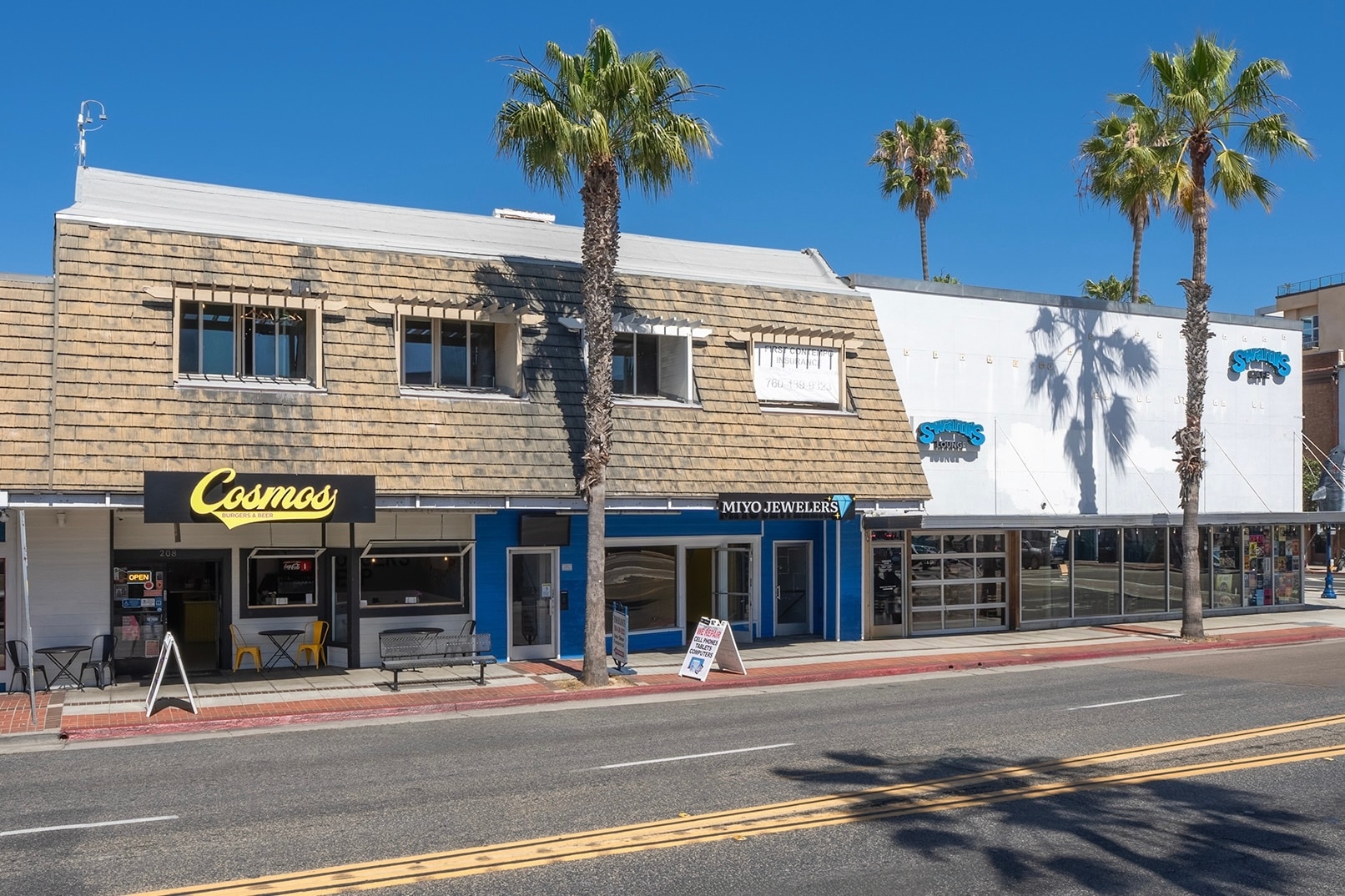 210-216 N Coast Hwy, Oceanside, CA à louer Photo intérieure- Image 1 de 8
