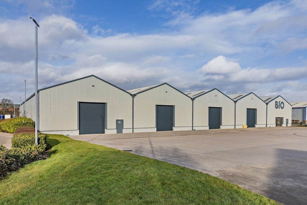 B10 Broadlands, Heywood for lease Building Photo- Image 1 of 21