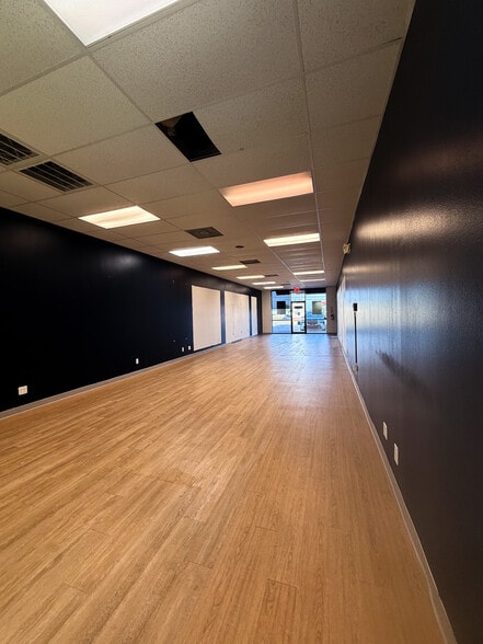 1305 S Cage Blvd, Pharr, TX for lease - Building Photo - Image 3 of 8