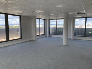 Plus de détails pour 163 Avenue Jean Mermoz, Lyon - Bureau à louer