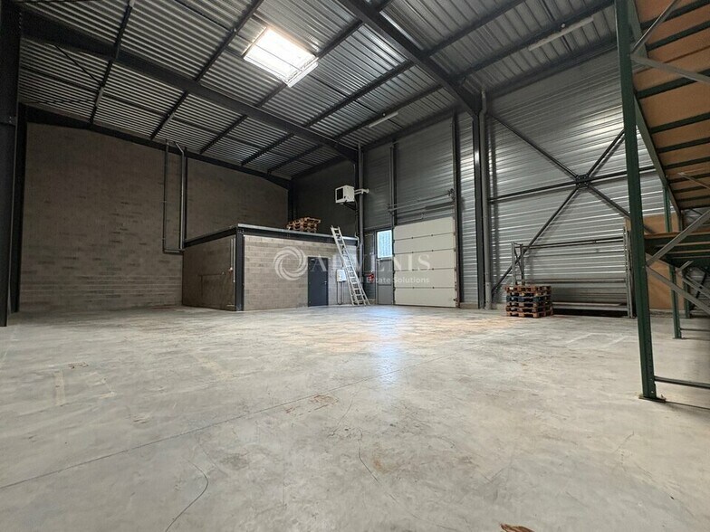 Flex in Illkirch-Graffenstaden for lease - Building Photo - Image 3 of 7