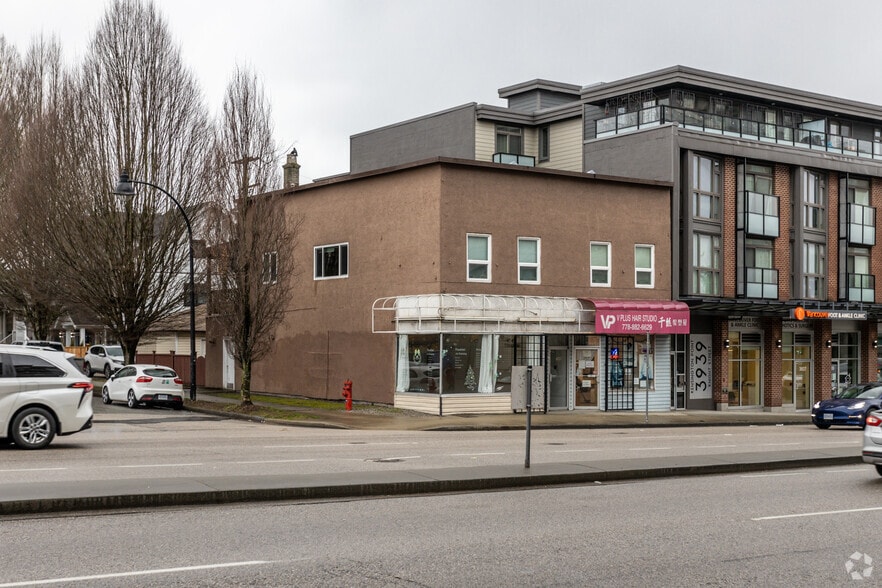 3947 Knight St, Vancouver, BC for sale - Primary Photo - Image 1 of 2