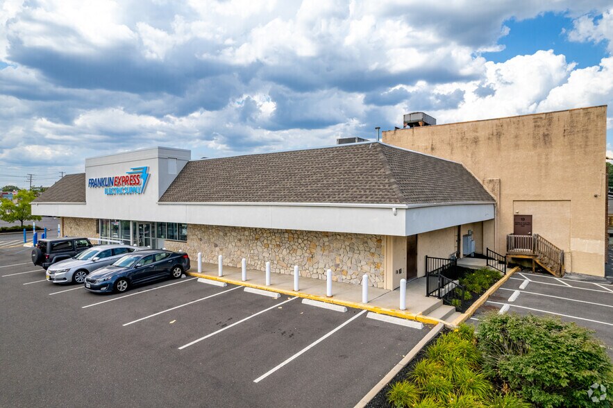 2103 Branch Pike, Cinnaminson, NJ à louer - Photo du bâtiment - Image 2 de 10