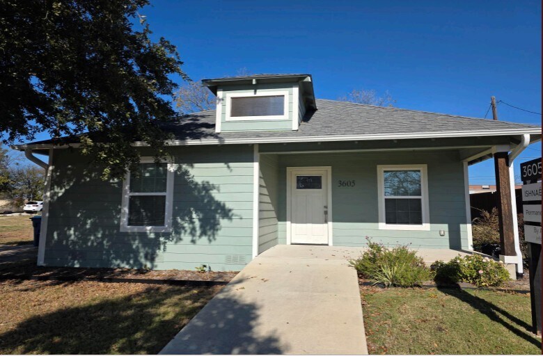 3605 Main St, Rowlett, TX à louer Photo principale- Image 1 de 4