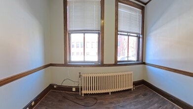 51-61 Main St, Bangor, ME à louer Photo intérieure- Image 2 de 8