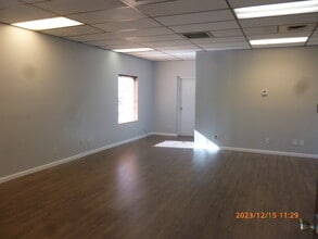 6650 N 47th Ave, Glendale, AZ for lease Interior Photo- Image 2 of 14
