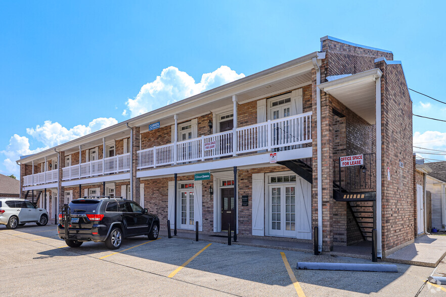 749 Aurora Ave, Metairie, LA for lease - Primary Photo - Image 1 of 3