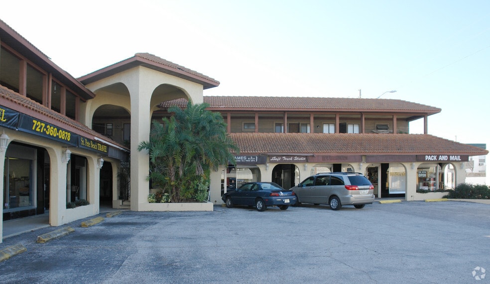 7217 Gulf Blvd, Saint Petersburg, FL for lease - Building Photo - Image 3 of 11