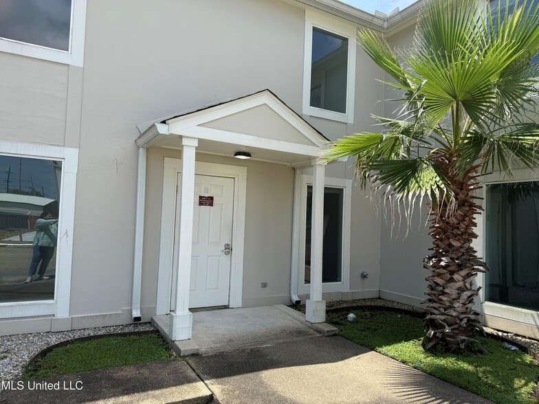 341 Us-90, Gautier, MS for lease - Building Photo - Image 1 of 1