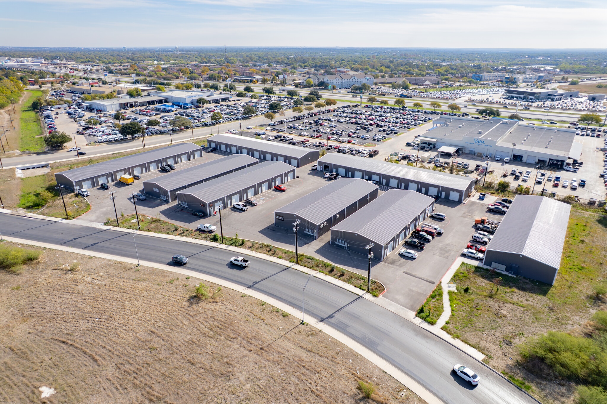 2203 Cascade Pky, San Antonio, TX for lease Building Photo- Image 1 of 28