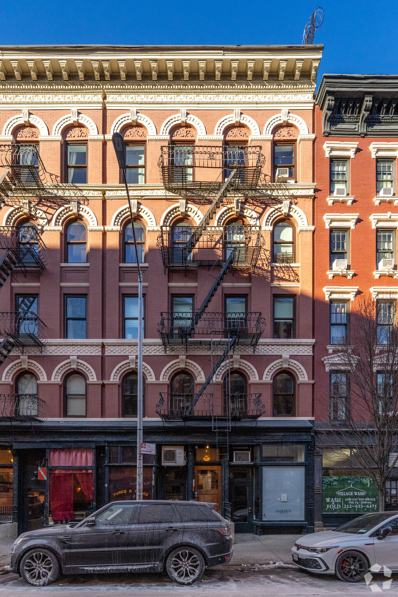 325 W 11th St, New York, NY for lease Primary Photo- Image 1 of 7