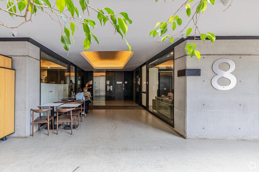 8 Hill St, Surry Hills à louer - Photo du bâtiment - Image 2 de 8
