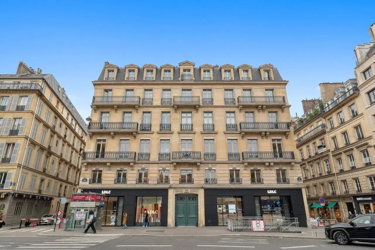 21 Place De La Madeleine, Paris for lease Building Photo- Image 1 of 17