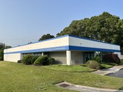 2509 Walmer Ave, Norfolk VA - Entrepôt