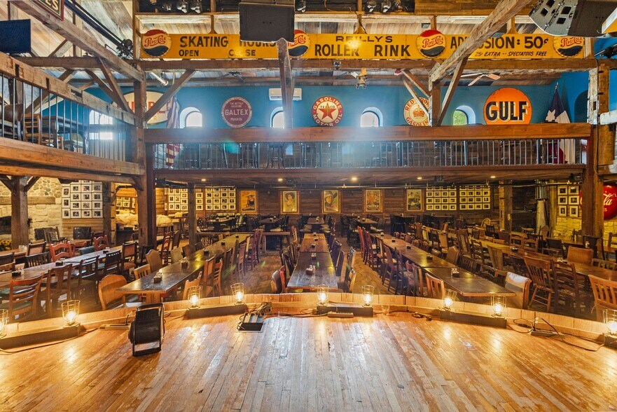 25911 I-45, Spring, TX à vendre - Photo du bâtiment - Image 2 de 37