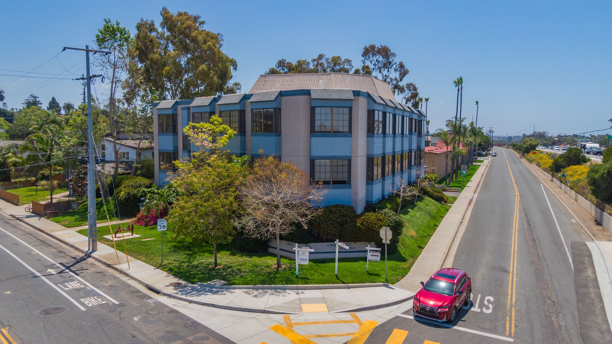 1015 Chestnut Ave, Carlsbad, CA for sale Primary Photo- Image 1 of 18
