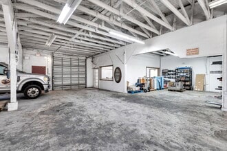 921 N 21st Ave, Hollywood, FL for lease Interior Photo- Image 2 of 27